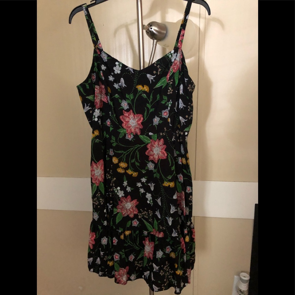 Old Navy flowered black dress